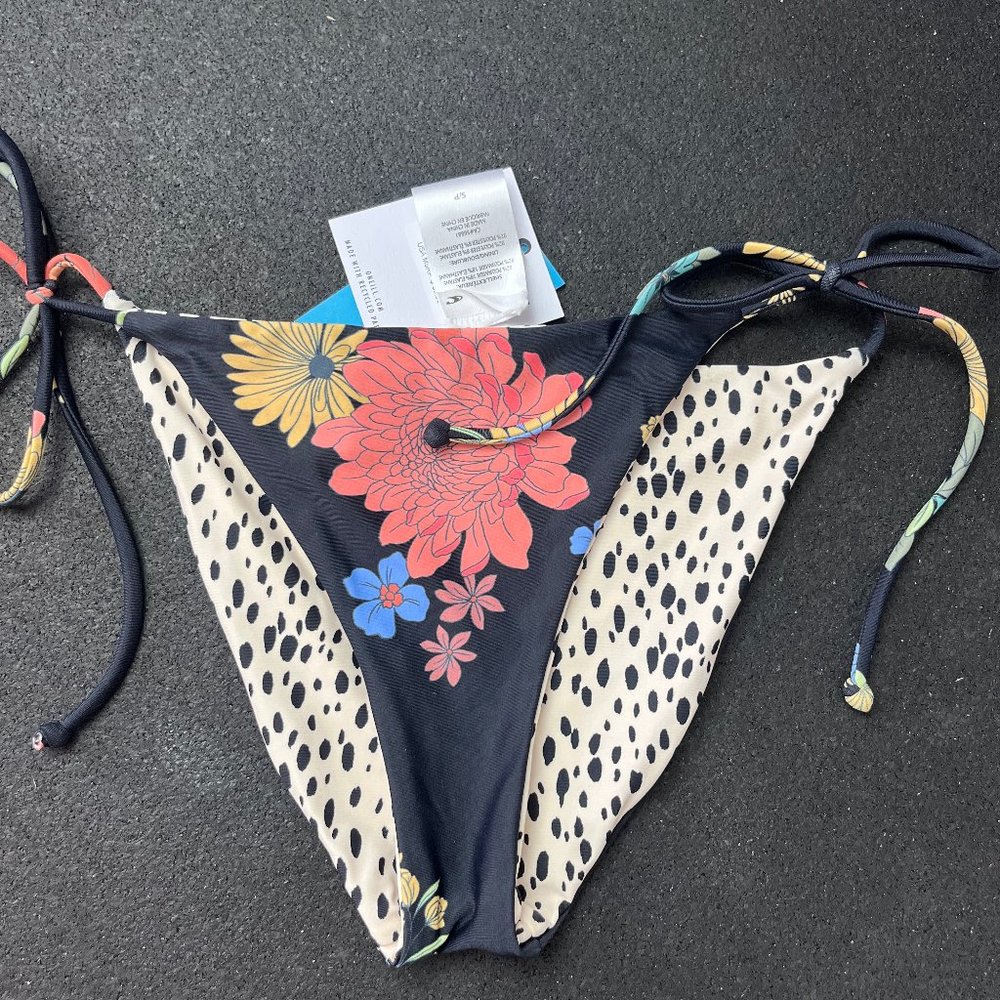 Custom made, O'Neill Bikini bottom